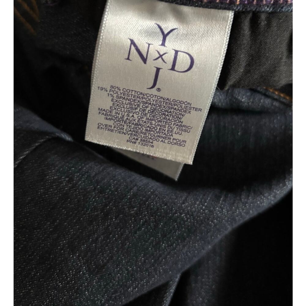 NYDJ LIFT-TUCK TECHNOLOGY DARK WASH STRAIGHT LEG JEANS NWOT SIZE 10 - Picture 7 of 7